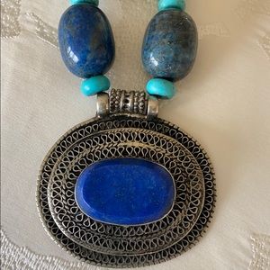 Precious stones necklace